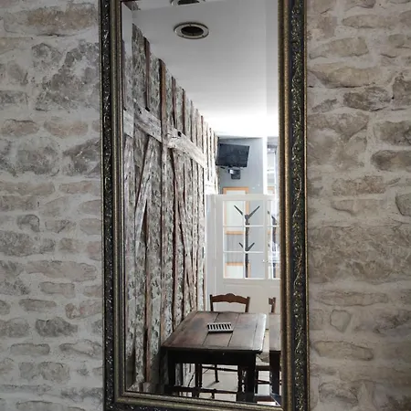 Le Clos De Jeanne - Ideal Grande Famille - *